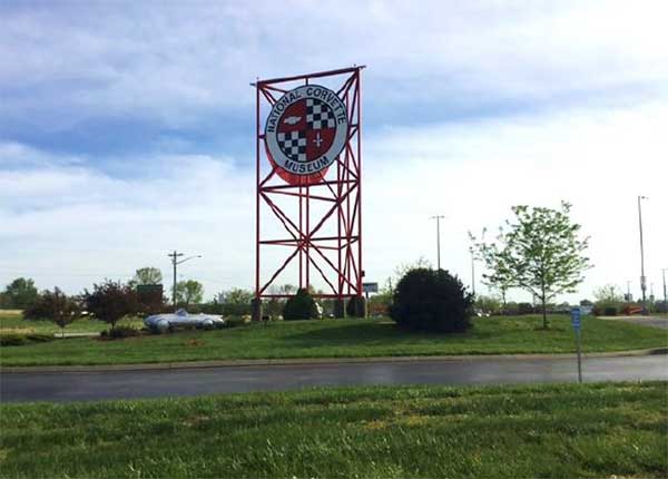 NCMTrackSign600
